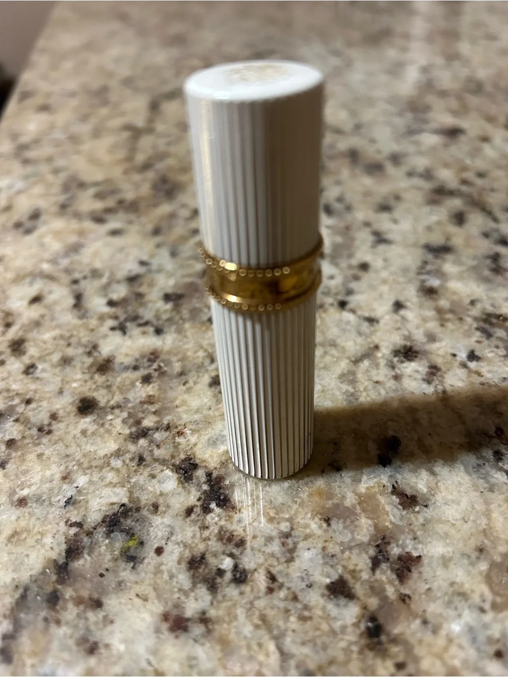 Vintage Nina Ricci White and Gold Ribbed empty bottle purse atomizer